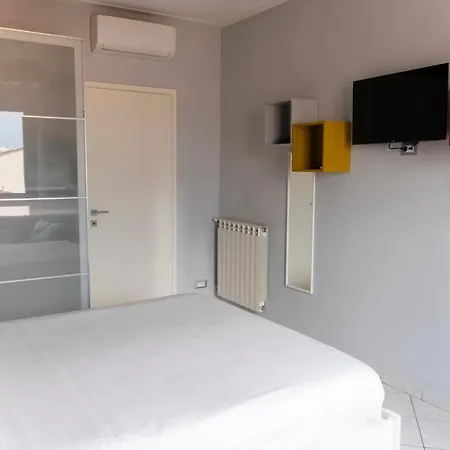 Ad Un Passo Dal Molo Con 2 Biciclette Incluse Βιαρέτζιο